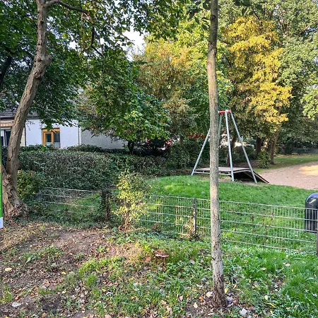 Immostay #3 - Mit Grossem Balkon, Parkplatz & Wlan- Naehe Zentrum