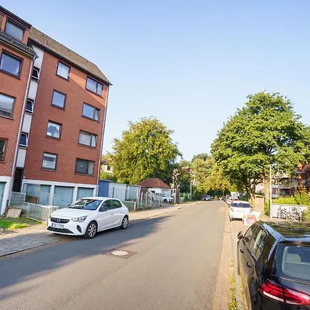 Апартаменты Immostay #3 - Mit Grossem Balkon, Parkplatz & Wlan- Naehe Zentrum Бремен