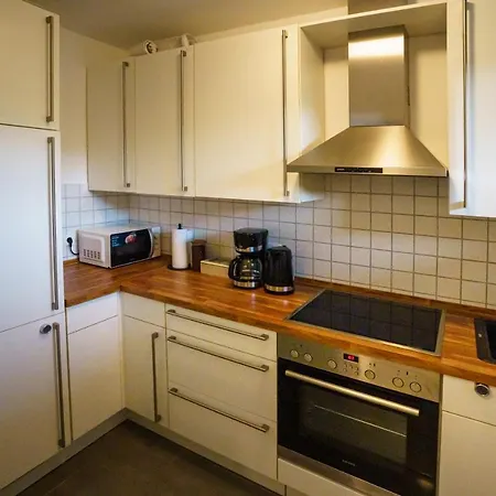 Apartment Immostay #3 - Mit Grossem Balkon, Parkplatz & Wlan- Naehe Zentrum Bremen