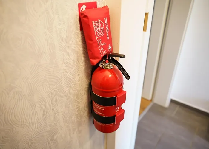 Immostay #3 - Mit Grossem Balkon, Parkplatz & Wlan- Naehe Zentrum 公寓