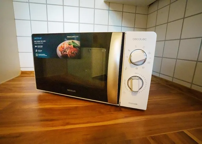 公寓 Immostay #3 - Mit Grossem Balkon, Parkplatz & Wlan- Naehe Zentrum