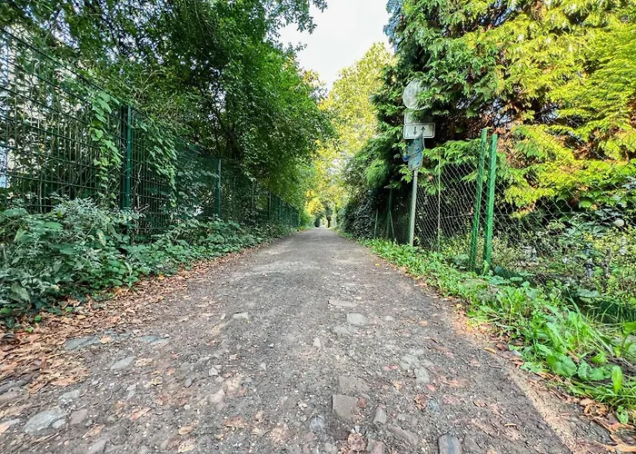 Immostay #3 - Mit Grossem Balkon, Parkplatz & Wlan- Naehe Zentrum * 不莱梅