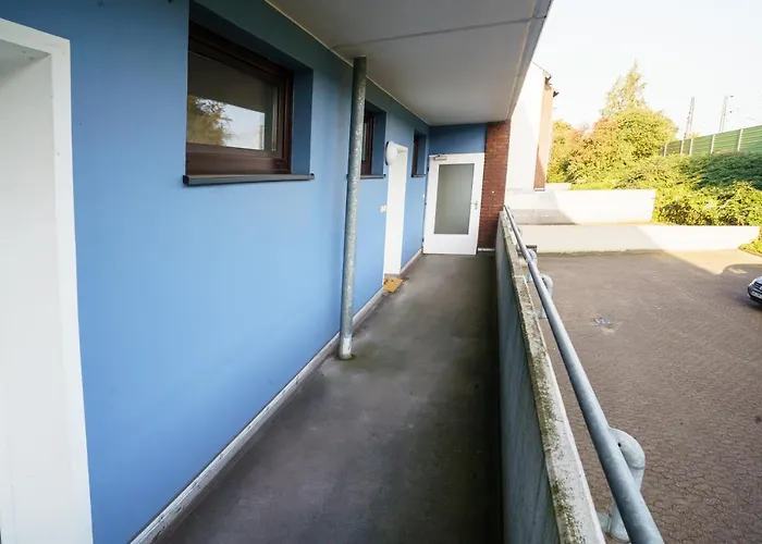 Immostay #3 - Mit Grossem Balkon, Parkplatz & Wlan- Naehe Zentrum 不莱梅