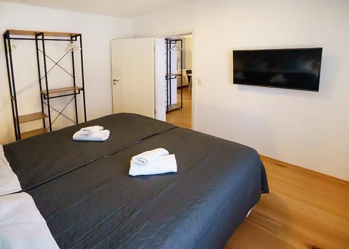 公寓 Immostay #3 - Mit Grossem Balkon, Parkplatz & Wlan- Naehe Zentrum *