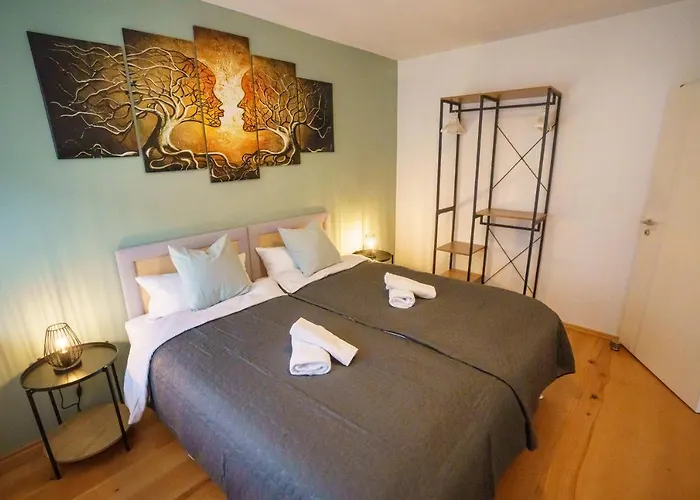 Immostay #3 - Mit Grossem Balkon, Parkplatz & Wlan- Naehe Zentrum Bremen